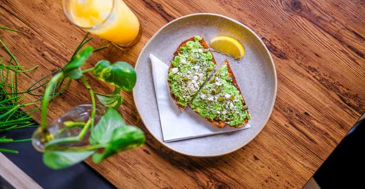 Melbourne Laneways & Hidden Bars Food Tour photo 6