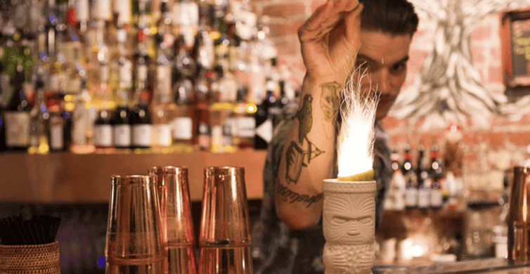 Melbourne: Uncover Hidden Laneway Bars photo 2